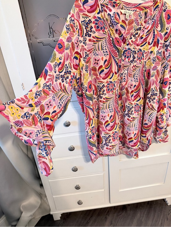 The Pioneer Woman Tops - The Pioneer Woman Pink Floral Paisley Button-Front Blouse